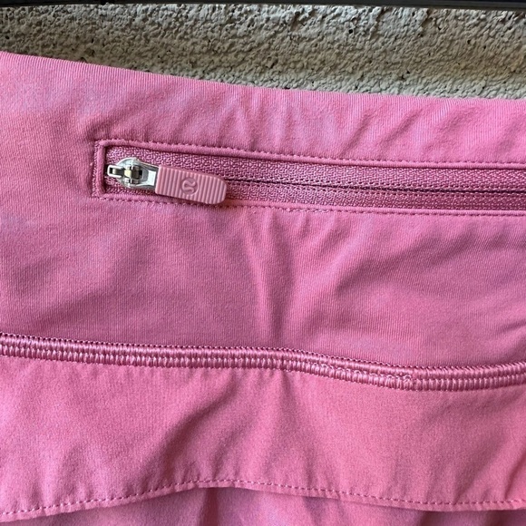 Lululemon Play off the Pleats Skirt Cherry Tint Size 10 - Picture 4 of 7